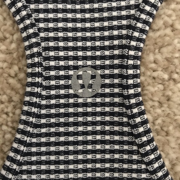 Lululemon Black and White Racerback Tank Top - Picture 3 of 3